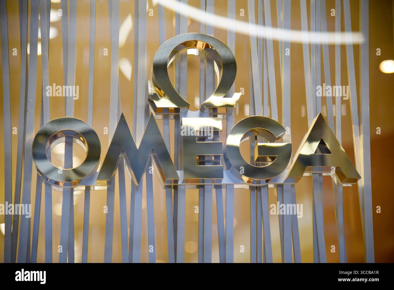 New York, États-Unis. 10 août 2025. Omega sa, la signalétique de marque Omega est exposée à New York, NY, le 10 août 2025. (Photo par Efren Landaos/Sipa USA) crédit : Sipa USA/Alamy Live News Banque D'Images