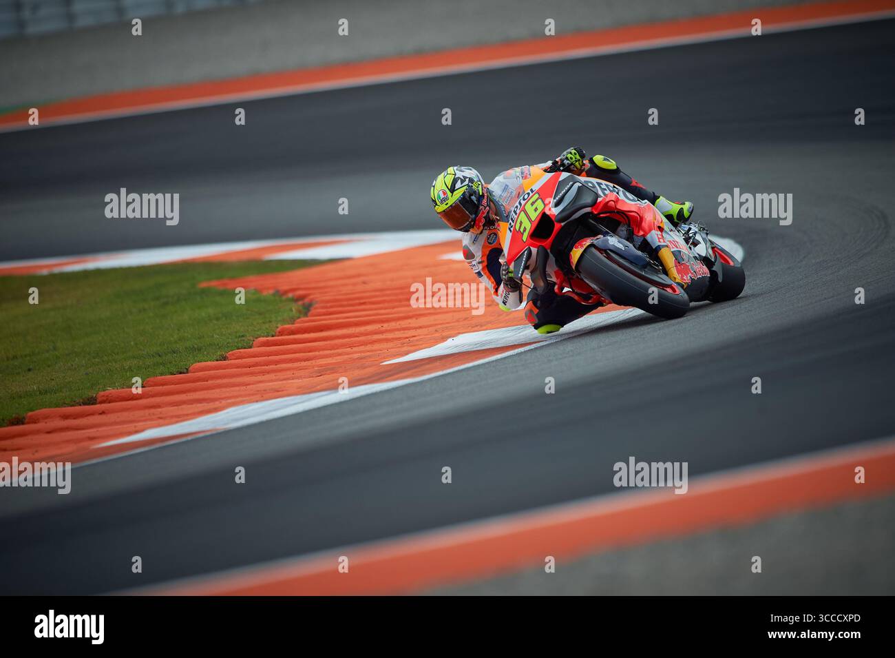 28 novembre 2023, Cheste, Valence, Espagne : Joan Mir d'Espagne et l'écurie Repsol Honda lors des essais du Moto GP Valencia sur le circuit Ricardo Tormo (crédit image : © Vicente Vidal Fernandez/SOPA images via ZUMA Press Wire) Banque D'Images