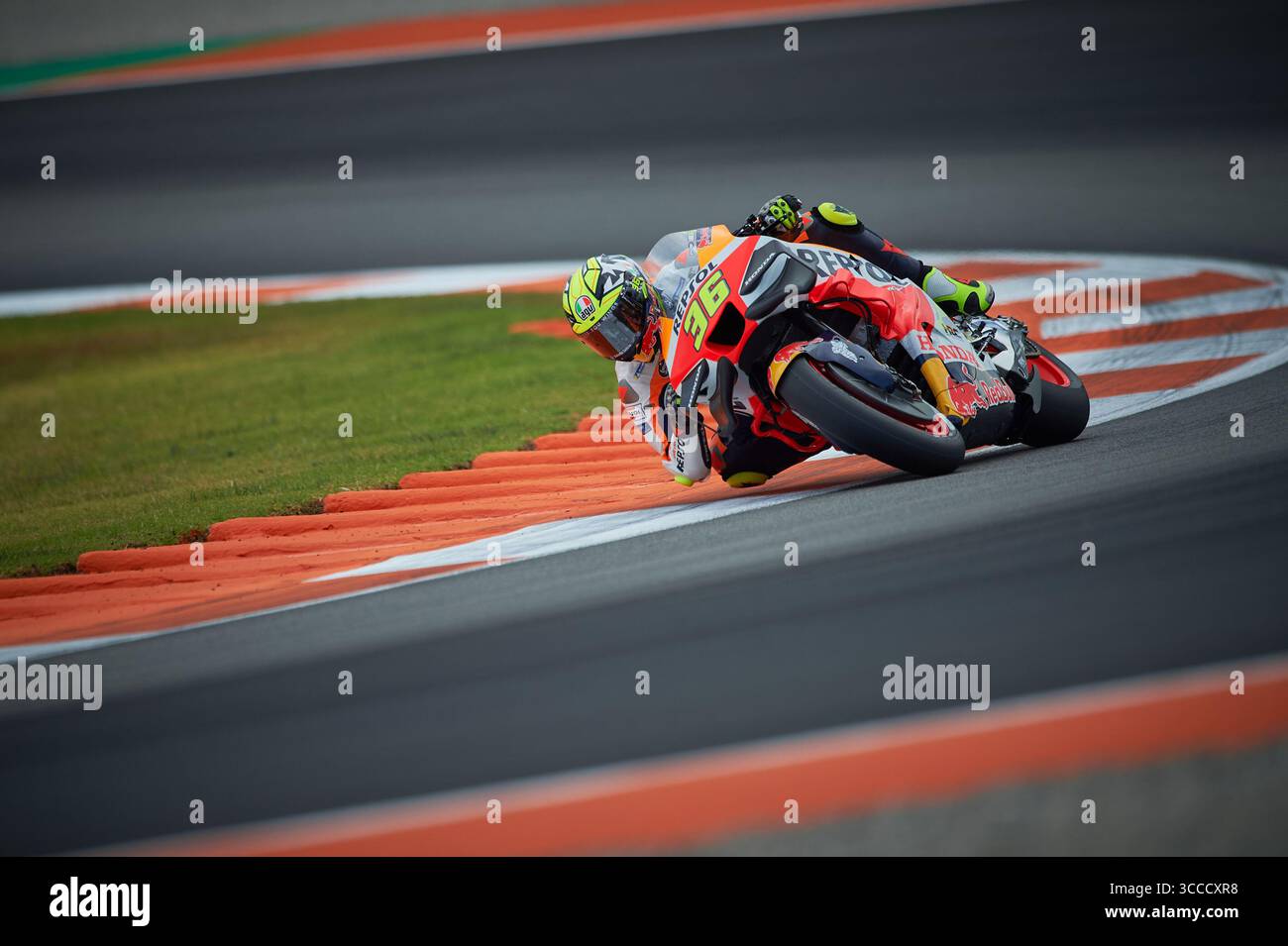 28 novembre 2023, Cheste, Valence, Espagne : Joan Mir d'Espagne et l'écurie Repsol Honda lors des essais du Moto GP Valencia sur le circuit Ricardo Tormo (crédit image : © Vicente Vidal Fernandez/SOPA images via ZUMA Press Wire) Banque D'Images