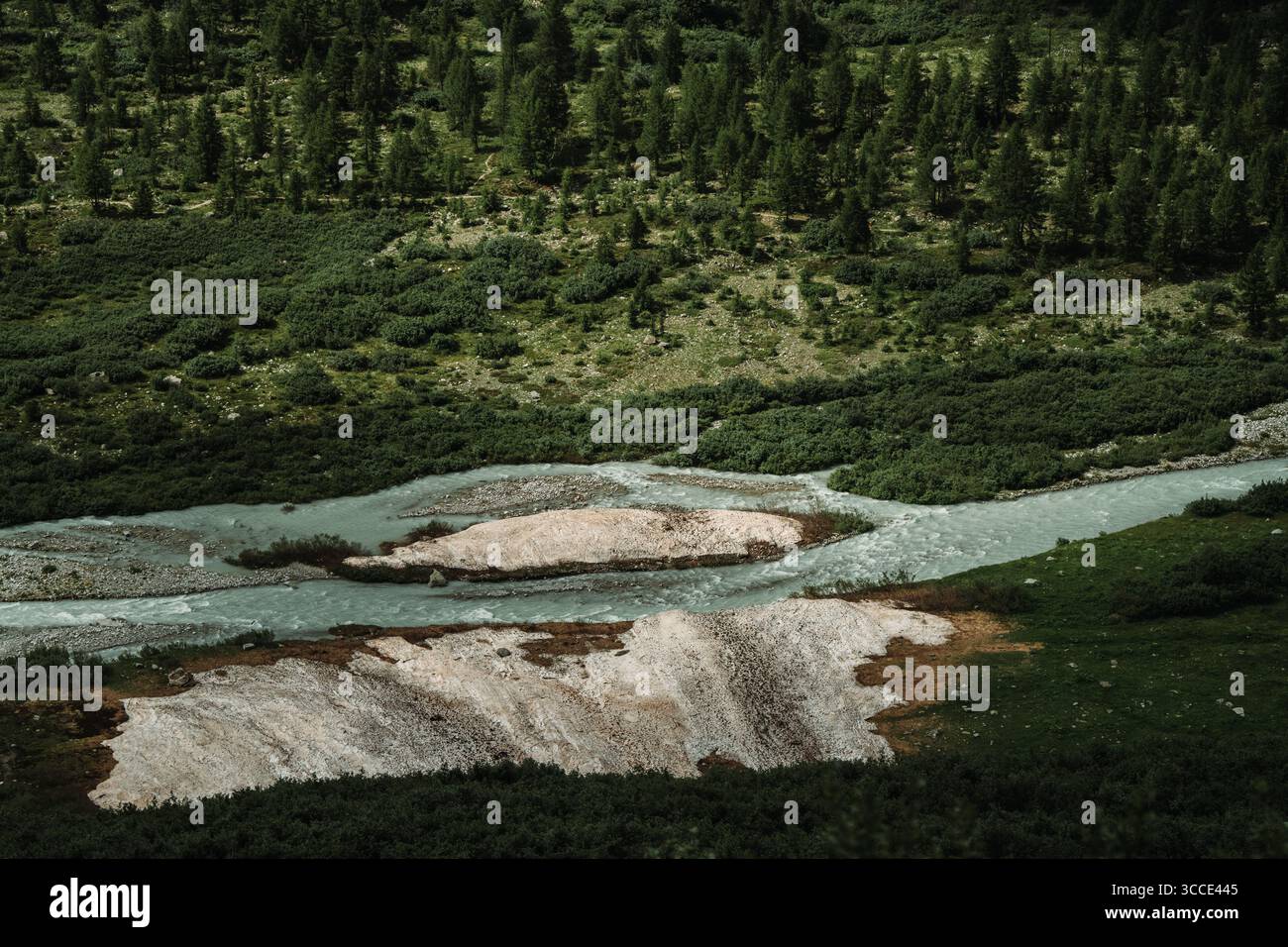 Vues panoramiques sur les Alpes suisses, y compris Matterhorn, région de la Jungfrau, villages alpins, glaciers, lacs, et des paysages urbains à travers la Suisse. Banque D'Images