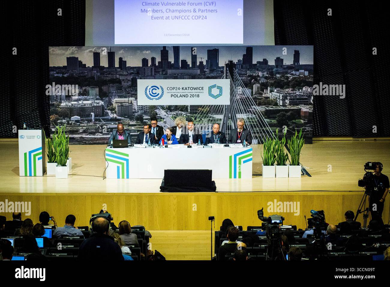 13 décembre 2018 - Katowice, Pologne - Greta Thunberg, militante suédoise de 15 ans, à une conférence cop24. (Crédit image : © Sadak Souici/ZUMA Press Wire) Banque D'Images
