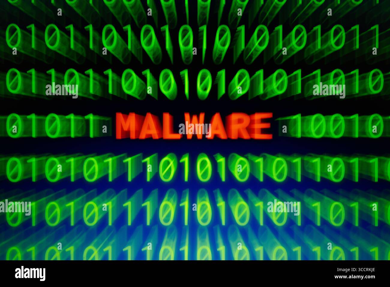 23 août 2023, Asuncion, Paraguay : le mot ''Malware'' et les chiffres binaires de code affichés sur un écran. ''le mot malware est dérivé du terme 'logiciel malveillant'.'' ''principaux types de logiciels malveillants, à savoir : chevaux de Troie, virus, vers et logiciels espions'' selon l'Agence de l'Union européenne pour la cybersécurité (crédit image : © Andre M. Chang/ZUMA Press Wire) Banque D'Images