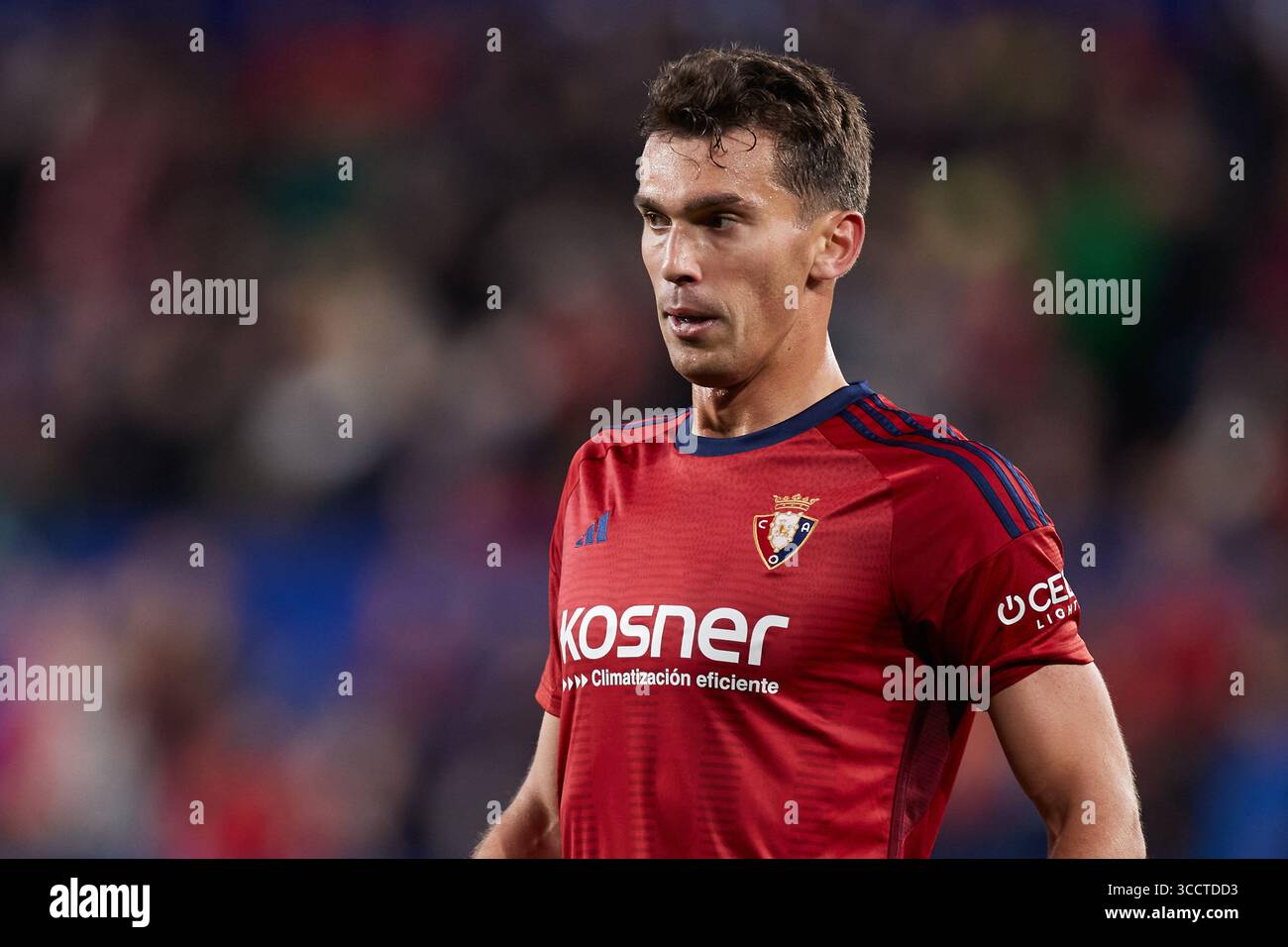 2 décembre 2023 : Lucas Torro de CA Osasuna regarde le match LaLiga EA Sports entre CA Osasuna et Real Sociedad à El Sadar le 2 décembre 2023, à Pampelune, Espagne. (Crédit image : © Ricardo Larreina/AFP7 via ZUMA Press Wire) Banque D'Images