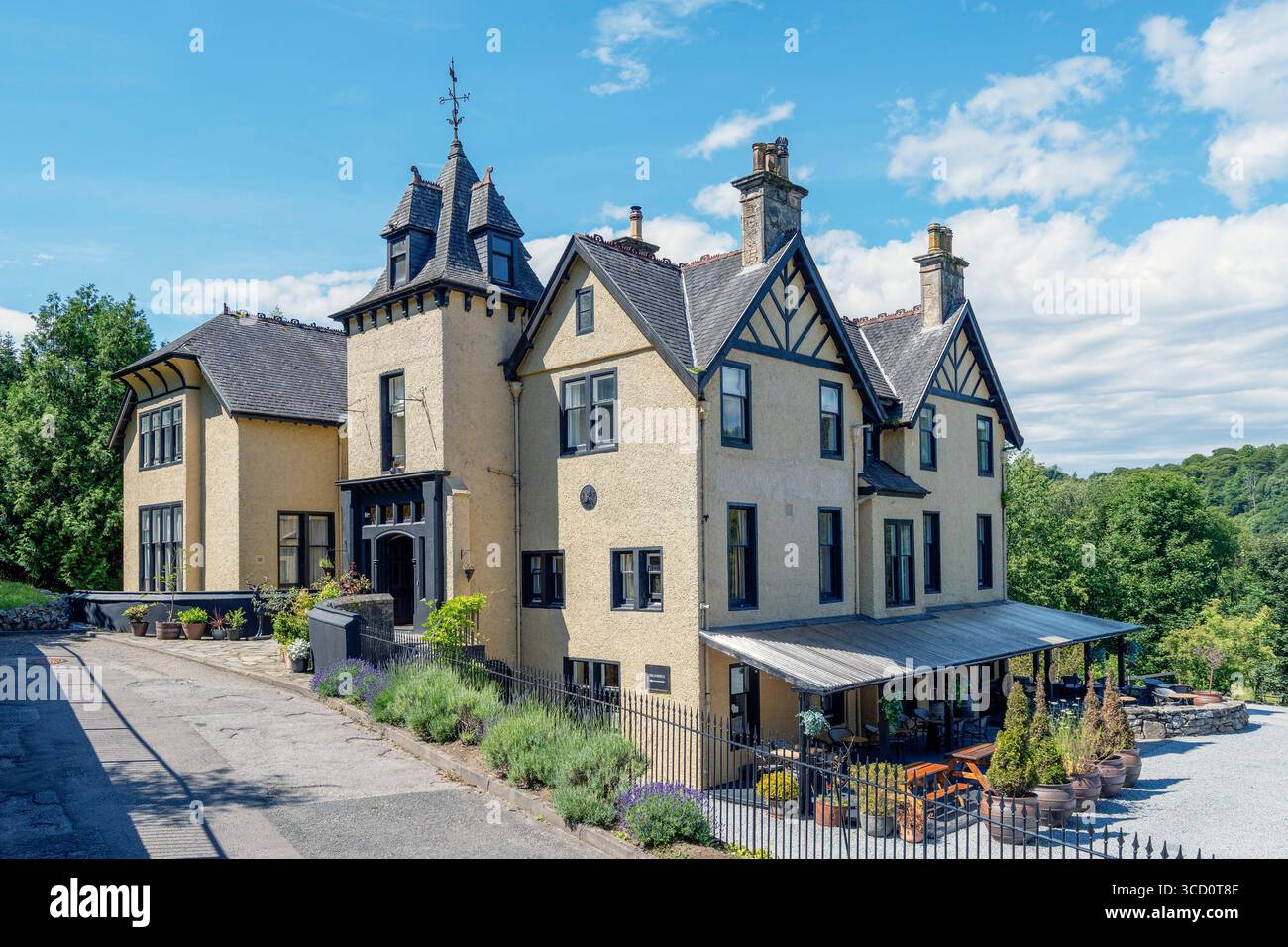Le Craigellachie Hotel, Moray, Écosse – un arrêt emblématique du Speyside sur le célèbre Malt Whisky Trail, connu pour son bar à whisky et son charme Highland. Banque D'Images