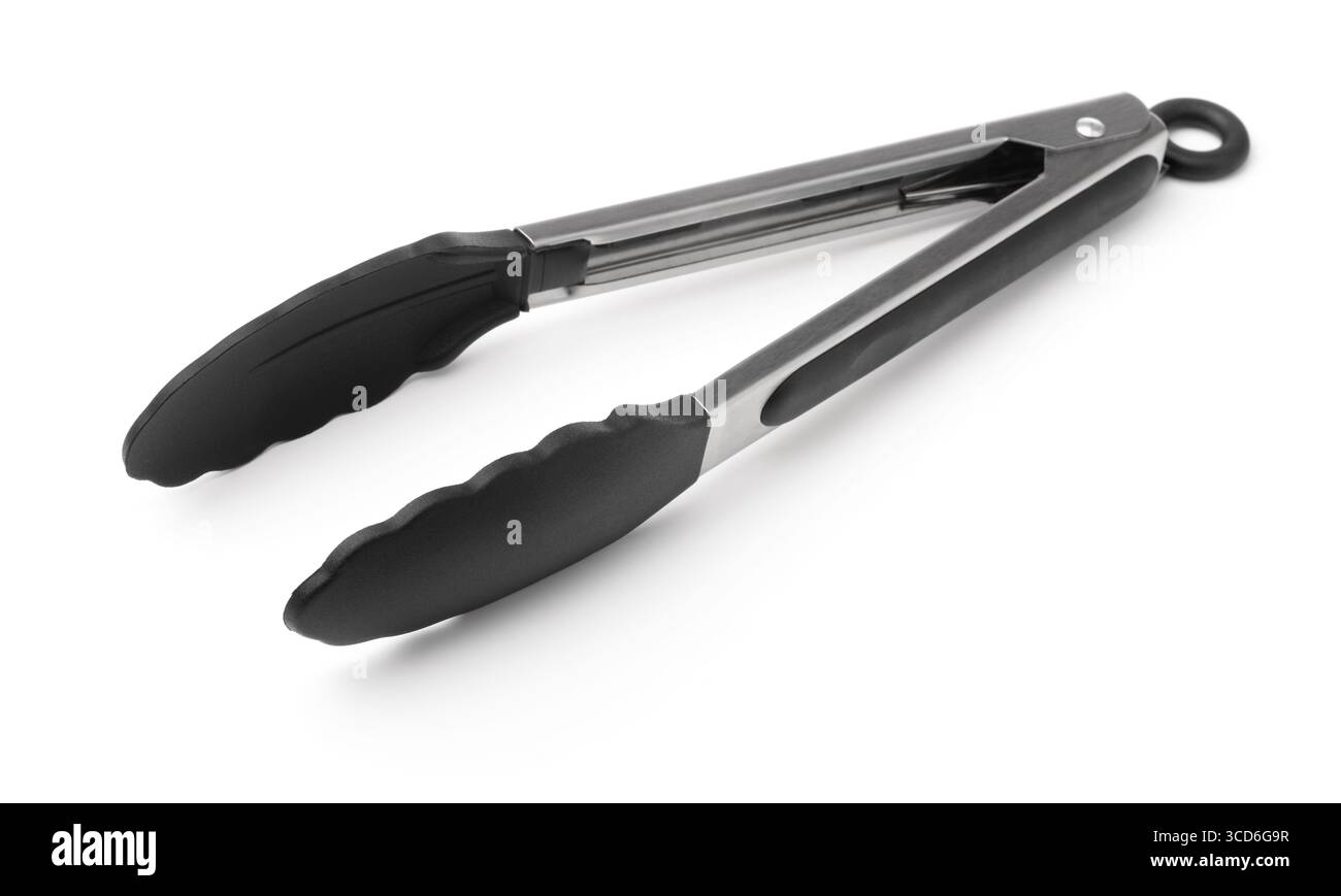 Pinces de cuisine en acier avec embouts en silicone résistant à la chaleur isolés sur blanc Banque D'Images