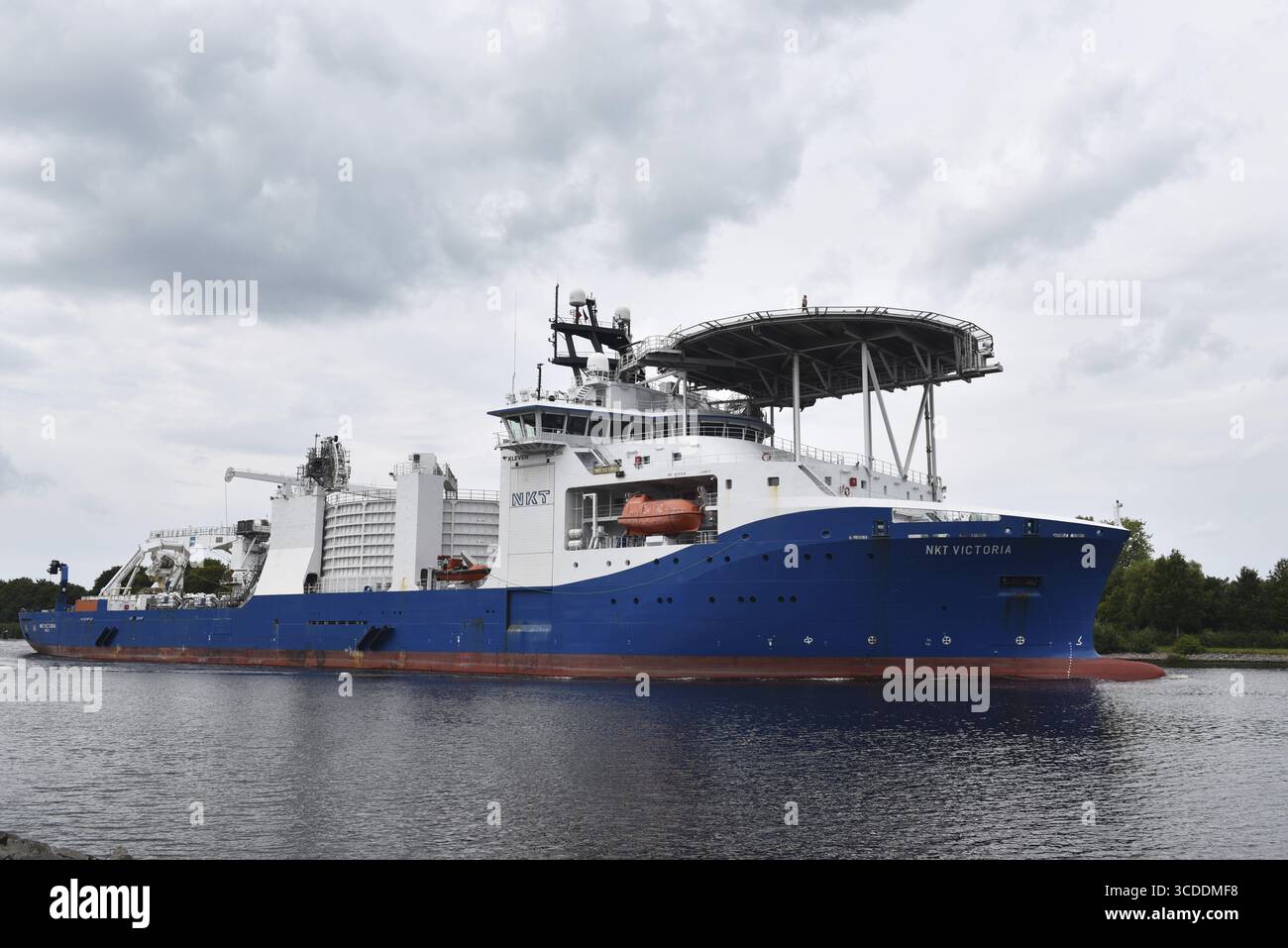 Porte-câble, porte-câble maritime, navire, navire, navire spécialisé, NKT VICTORIA navigue dans le canal de Kiel, NOK, canal de Kiel, canal de Kiel, Schleswig-Holstei Banque D'Images