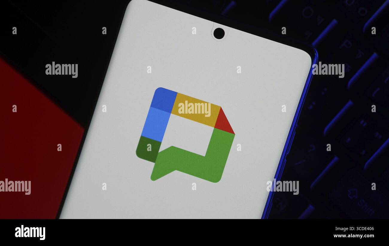 Gros plan du logo Google Chat sur l'écran du smartphone Banque D'Images