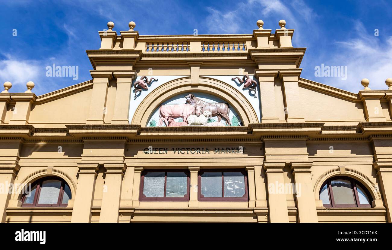 Détail du Queen Victoria Market Meat Hall, construit en 1883-4 dans le style maniériste italien de la fin du XIXe siècle à Melbourne, Victoria, Australie Banque D'Images