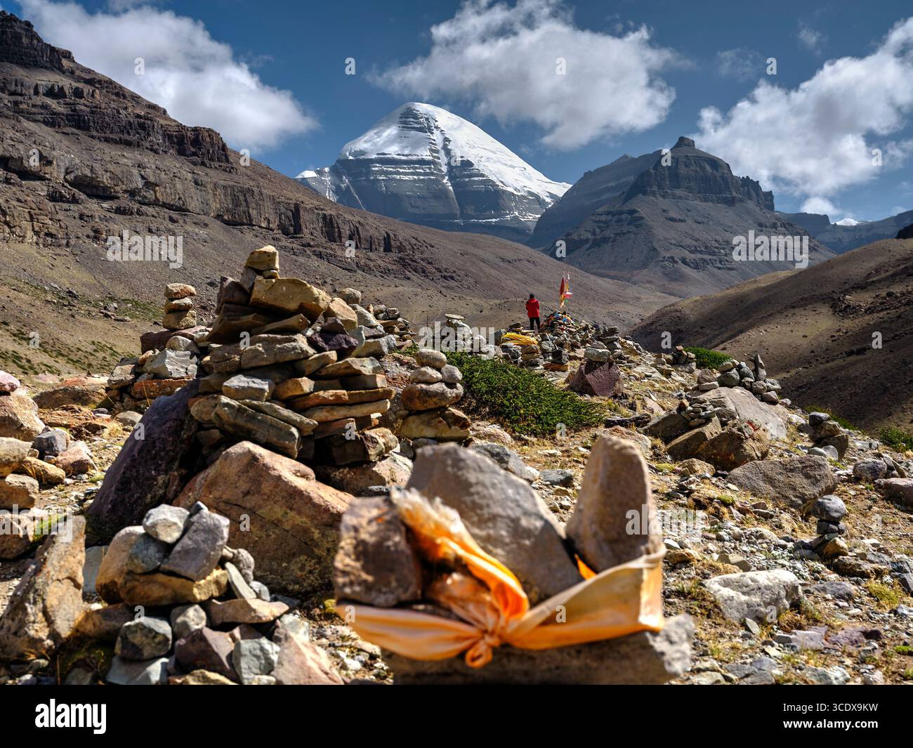 vue en angle bas du mont kailash au tibet, chine Banque D'Images