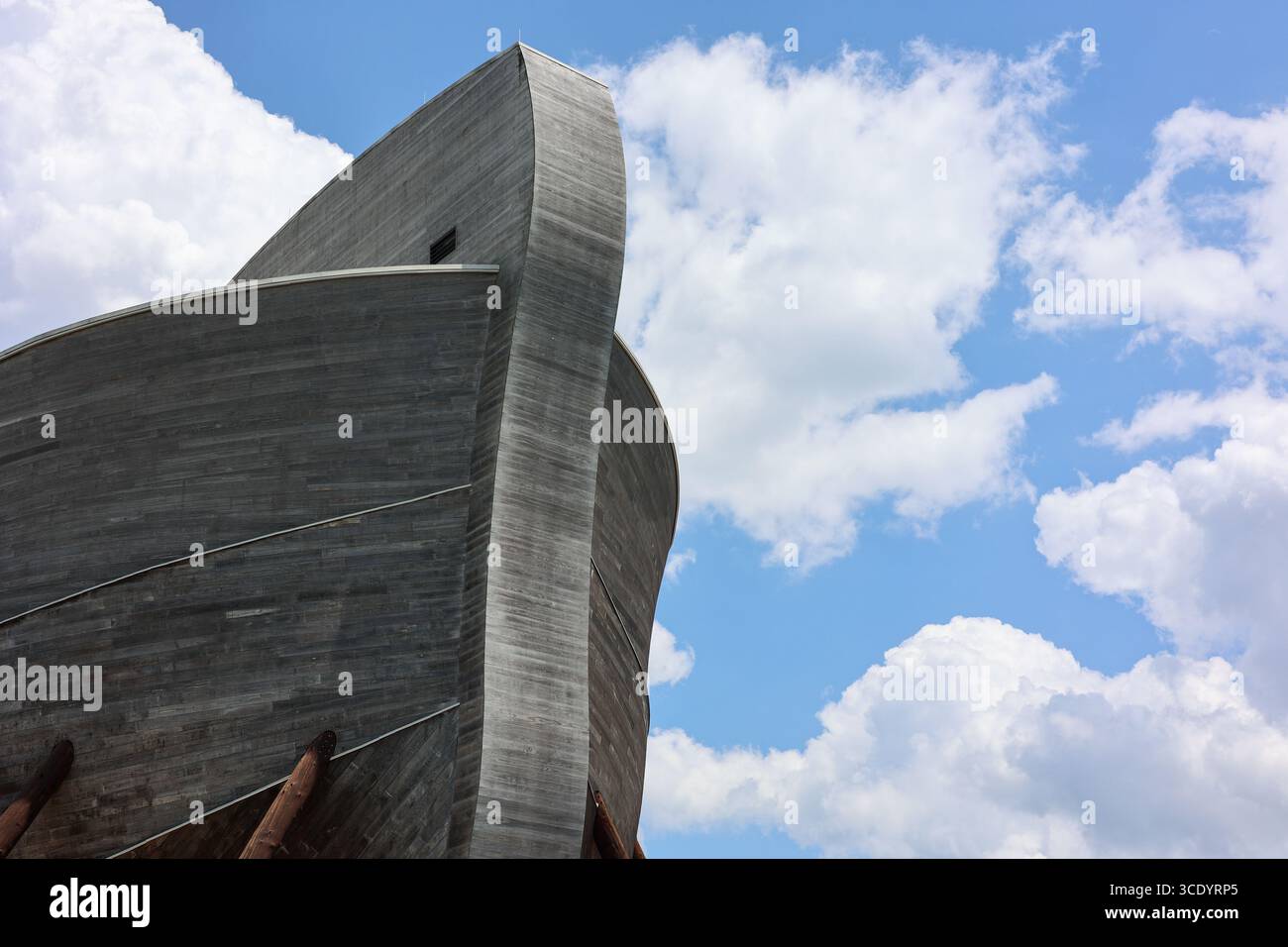 Williamstown, Kentucky États-Unis 22 juillet 2023 vue de l'extérieur du parc à thème Noah's Ark Encounter à Williamstown, Kentucky Banque D'Images