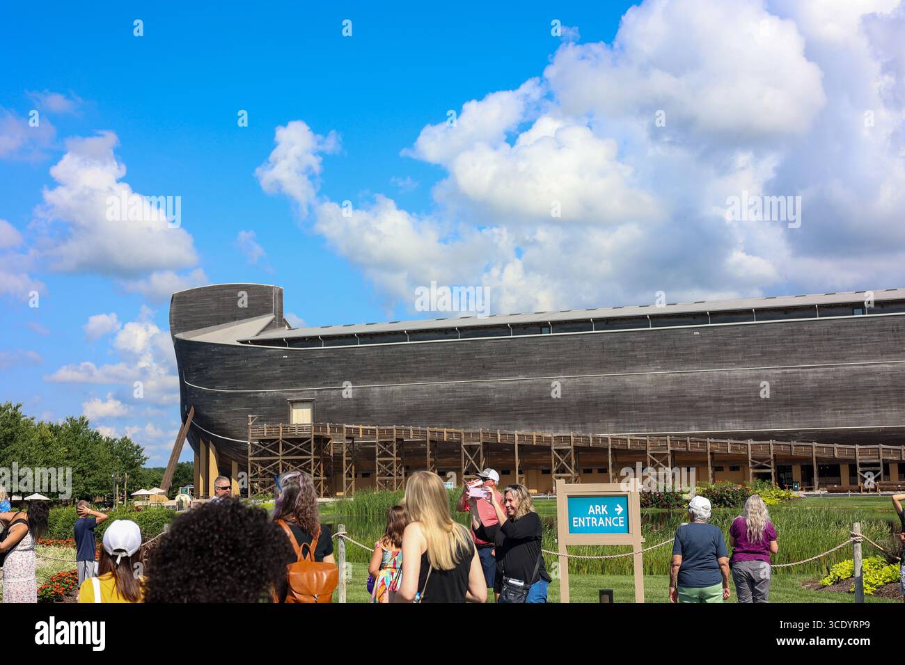 Williamstown, Kentucky États-Unis 22 juillet 2023 vue de l'extérieur du parc à thème Noah's Ark Encounter à Williamstown, Kentucky Banque D'Images
