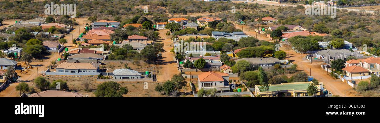 Vue aérienne zone résidentielle à Gaborone, Botswana, nouvelles maisons modernes développées dans la région Banque D'Images