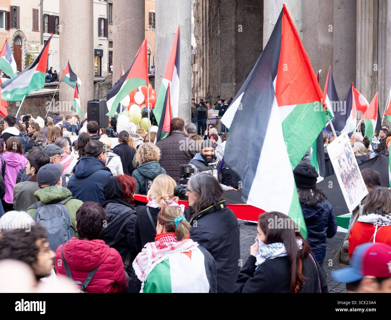 Manifestation pro-palestinienne à Rome, Italie - mars 2025 Banque D'Images
