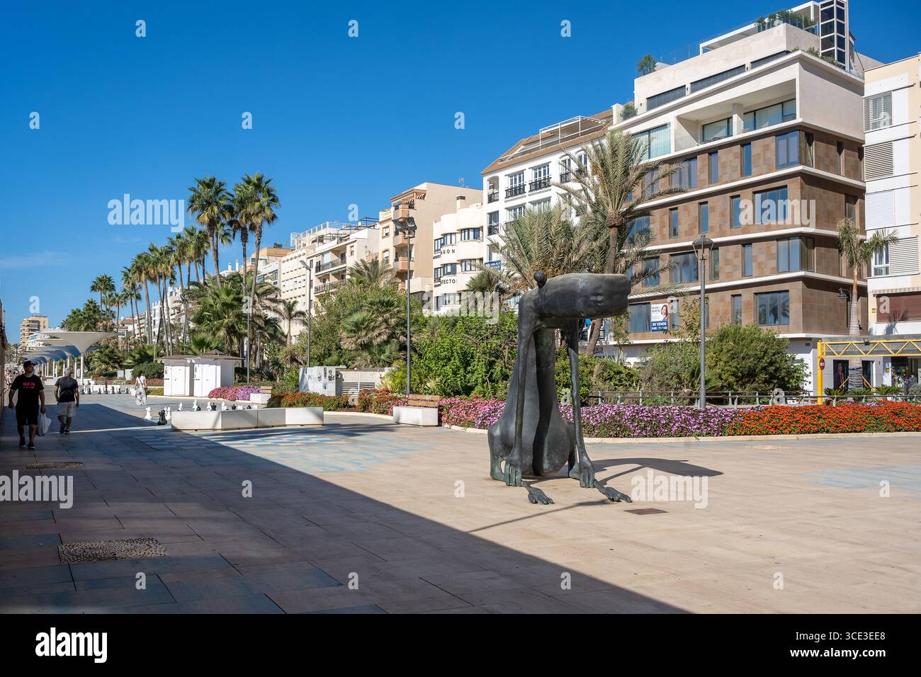 Promenade du rivage d'Estepona. , Costa del sol, Malaga province, Andalousie, sud de l'Espagne. Banque D'Images
