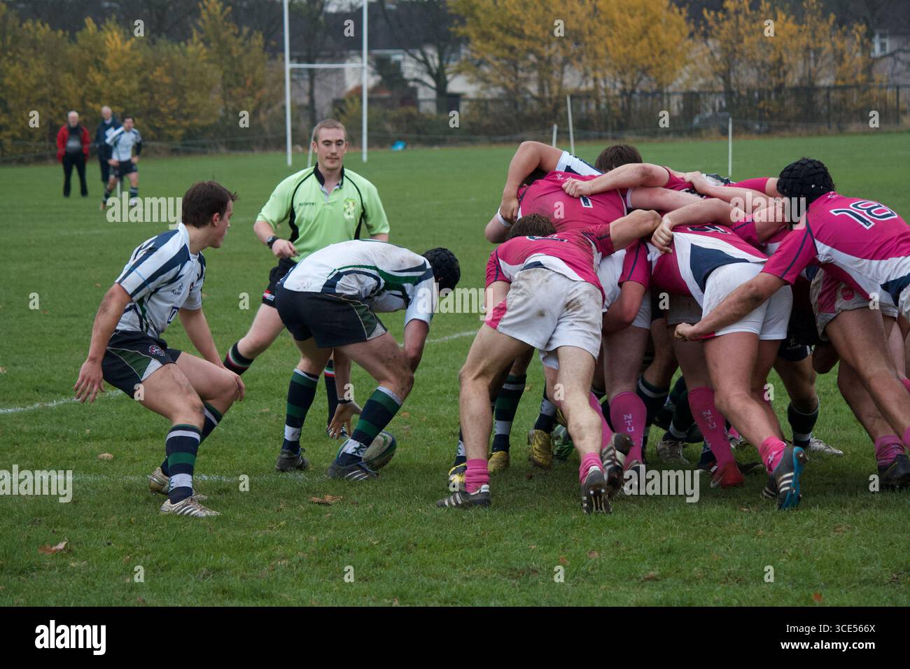 Un match universitaire de rugby entre l'Université Nottingham Trent (NTU) et une équipe universitaire adverse, qui s'est tenu sur le campus de Clifton de la NTU Banque D'Images