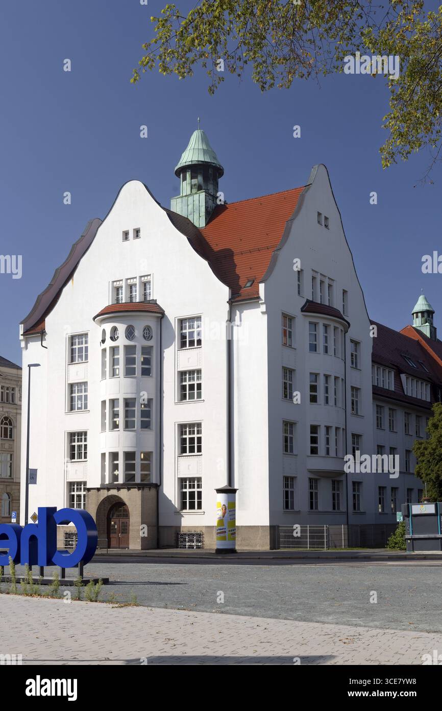 École professionnelle Centre for Technology II Craft School, Chemnitz, Saxe, Allemagne, capitale de la culture 2025, C The Unseen, 13.08.2025 < english> Chemn Banque D'Images