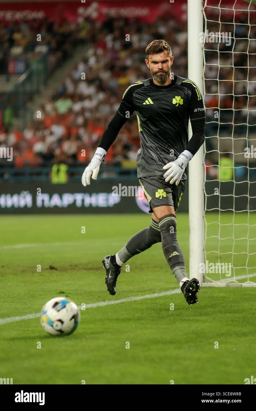 Bartlomiej Dragowski, gardien de but du Panathinaikos vu en action lors du match UEFA Europa League FC Shakhtar Donetsk vs FC Panathinaikos Athènes à Hen Banque D'Images