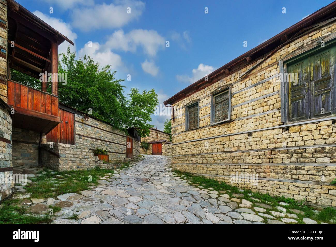 Maisons traditionnelles dans la vieille ville de Basqal en Azerbaïdjan Banque D'Images