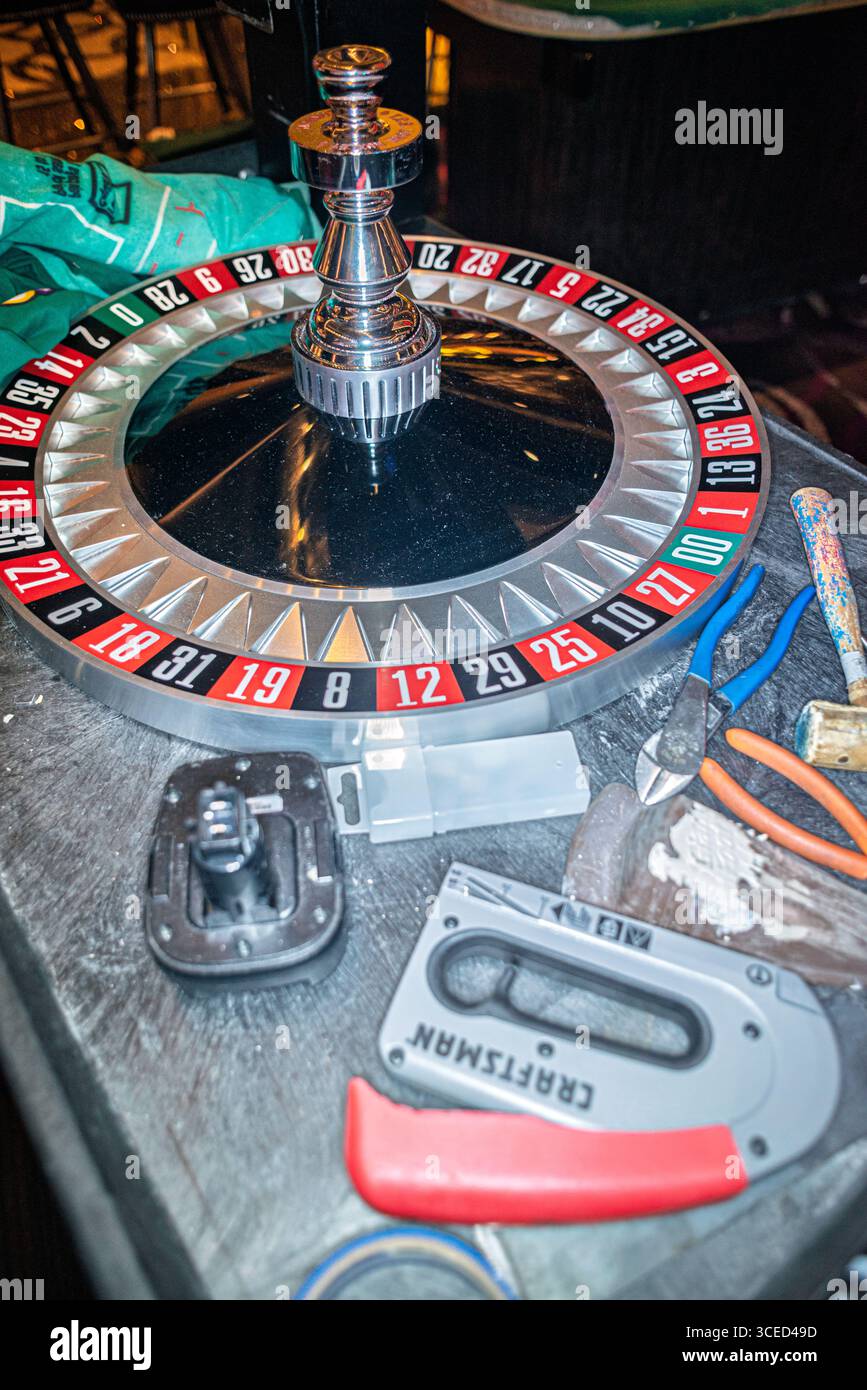 La roue de roulette du Casino est en cours d'entretien, Las Vegas Banque D'Images