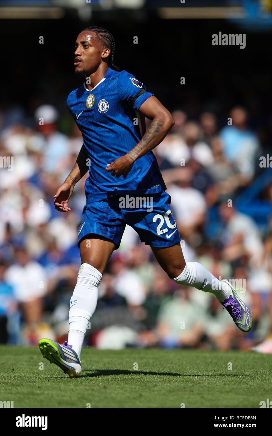 LONDRES, Royaume-Uni - 17 août 2025 : Joao Pedro de Chelsea lors du match de premier League entre Chelsea FC et Crystal Palace FC à Stamford Bridge (crédit : Craig Mercer/ Alamy Live News) Banque D'Images LONDRES, Royaume-Uni - 17 août 2025 : Joao Pedro de Chelsea lors du match de premier League entre Chelsea FC et Crystal Palace FC à Stamford Bridge (crédit : Craig Mercer/ Alamy Live News) Banque D'Images