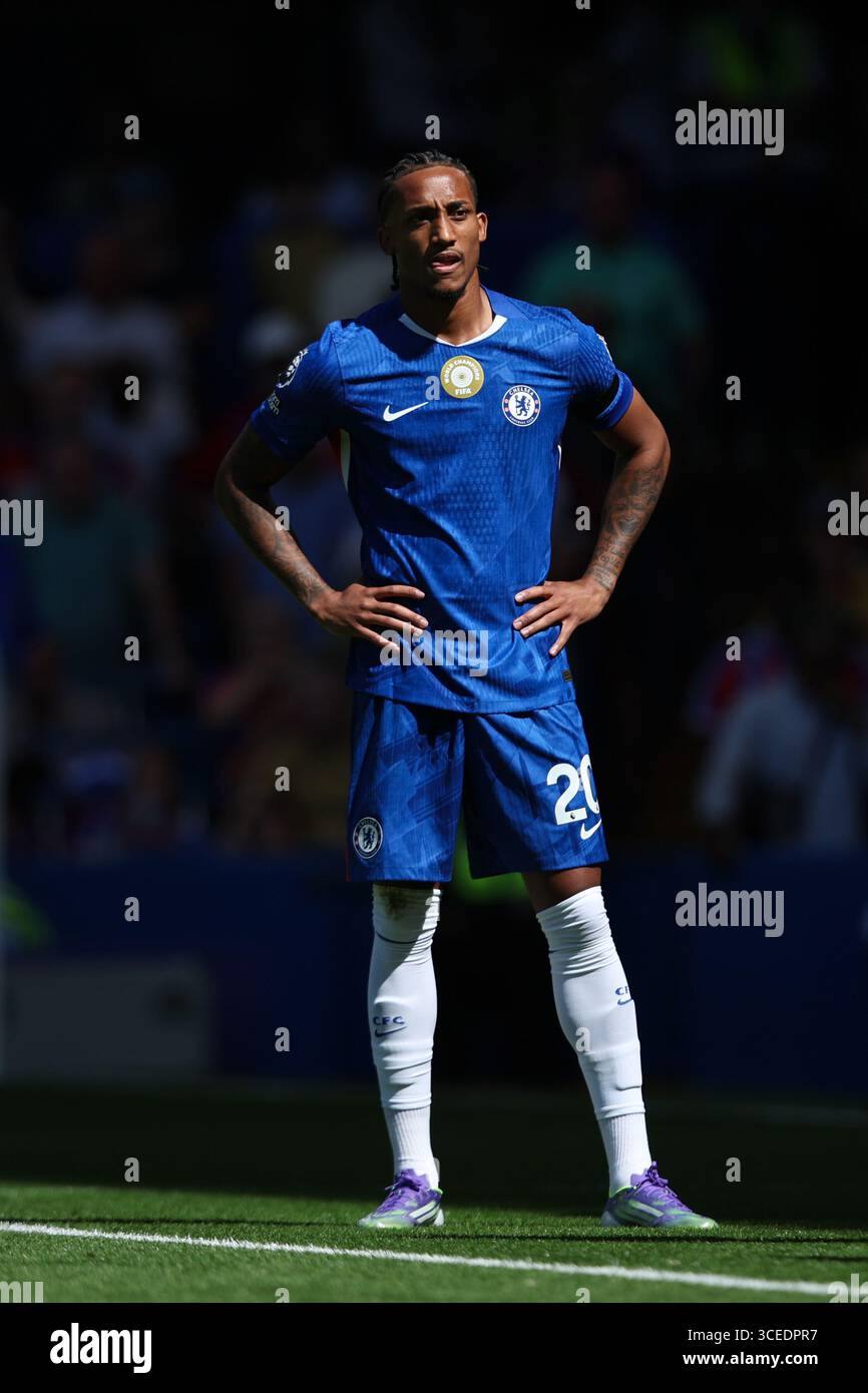 LONDRES, Royaume-Uni - 17 août 2025 : Joao Pedro de Chelsea lors du match de premier League entre Chelsea FC et Crystal Palace FC à Stamford Bridge (crédit : Craig Mercer/ Alamy Live News) Banque D'Images LONDRES, Royaume-Uni - 17 août 2025 : Joao Pedro de Chelsea lors du match de premier League entre Chelsea FC et Crystal Palace FC à Stamford Bridge (crédit : Craig Mercer/ Alamy Live News) Banque D'Images