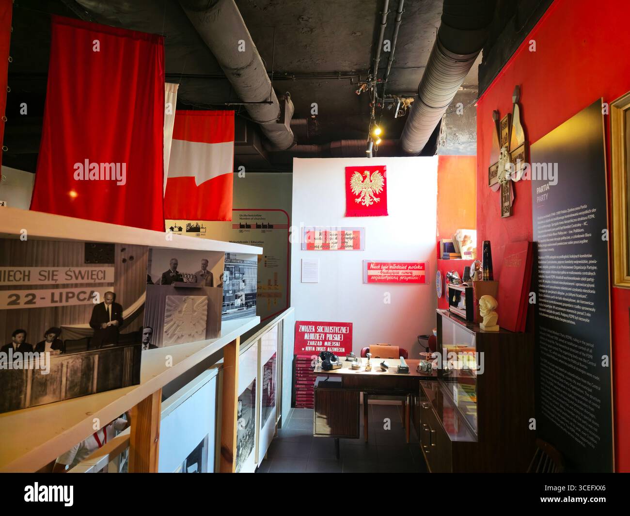 Expositions au Musée de la vie sous le communisme à Varsovie, Pologne. Banque D'Images