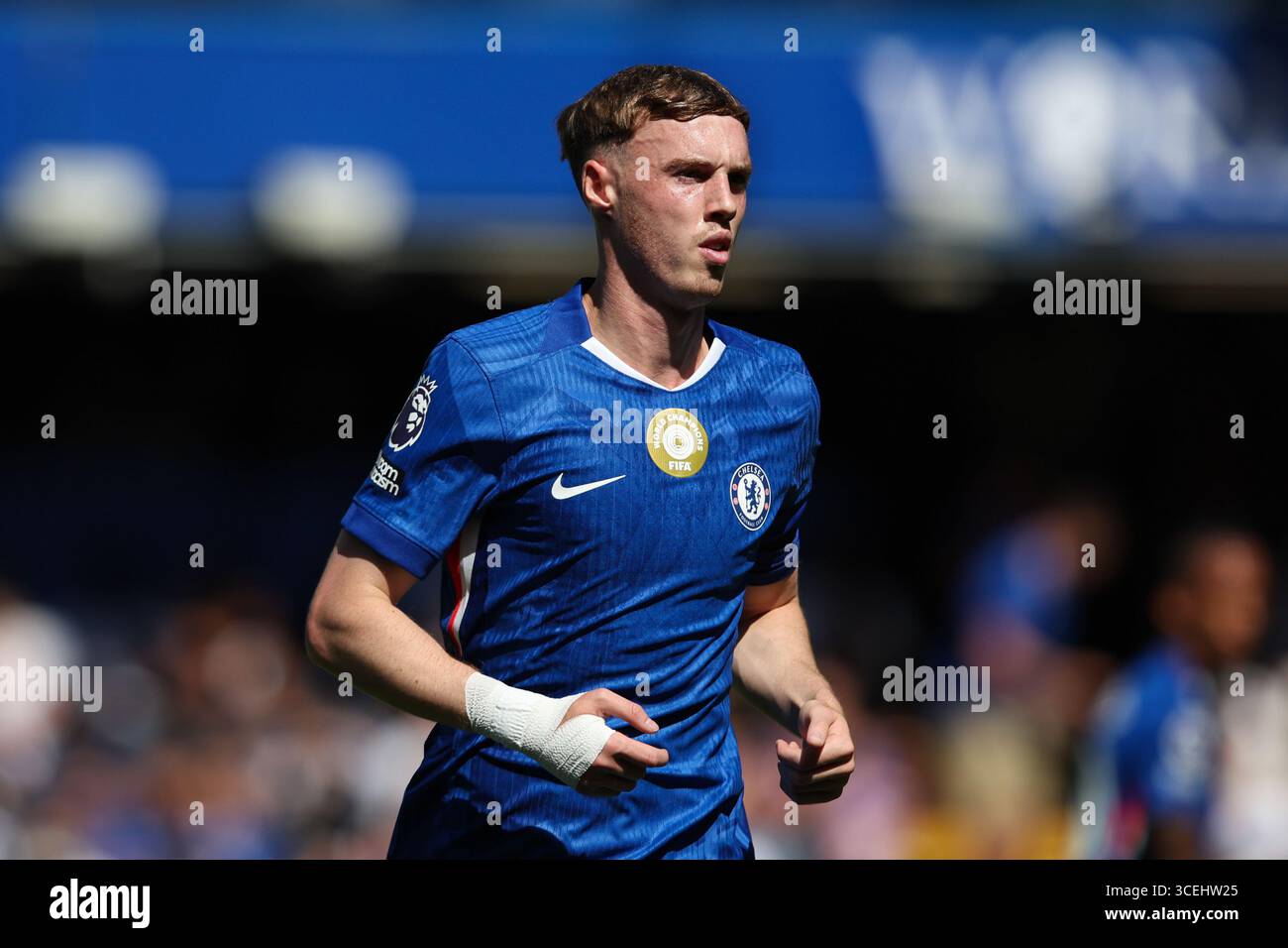 LONDRES, Royaume-Uni - 17 août 2025 : Cole Palmer de Chelsea lors du match de premier League entre Chelsea FC et Crystal Palace FC à Stamford Bridge (crédit : Craig Mercer/ Alamy Live News) Banque D'Images LONDRES, Royaume-Uni - 17 août 2025 : Cole Palmer de Chelsea lors du match de premier League entre Chelsea FC et Crystal Palace FC à Stamford Bridge (crédit : Craig Mercer/ Alamy Live News) Banque D'Images