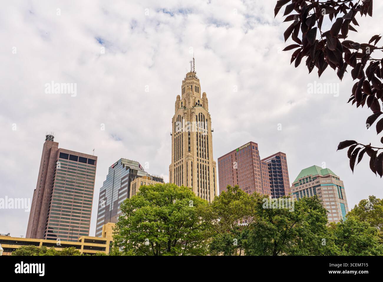 Columbus, Ohio - 29 septembre 2023 : gratte-ciel du centre-ville de Columbus, y compris la Leveque Tower, Huntington Center, One Columbus Center et le VE Banque D'Images