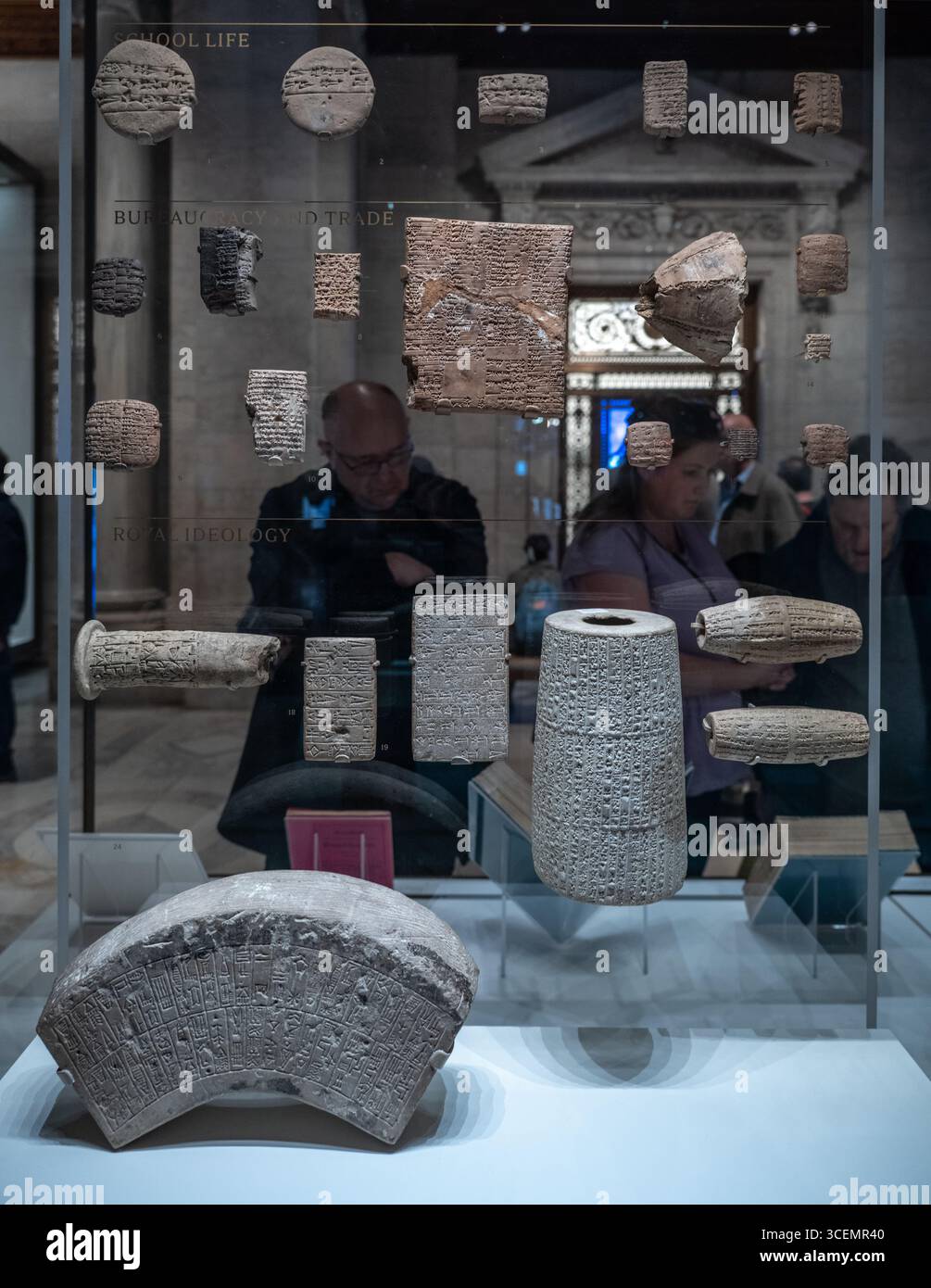 Tablettes cunéiformes, archives de la bibliothèque publique de NY Banque D'Images