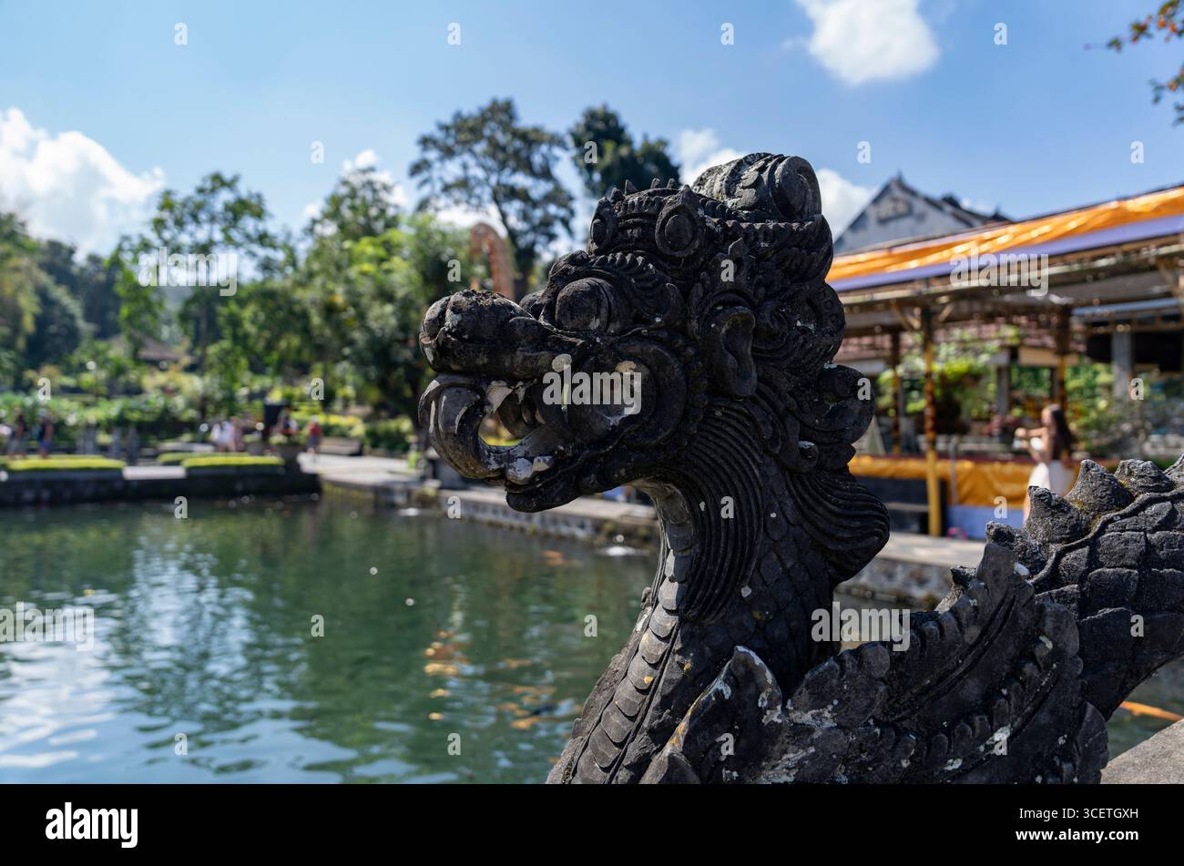 Bali, Indonésie - 6 août 2025 : Tirta Gangga est un ancien palais royal à l'est de Bali, en Indonésie. Banque D'Images