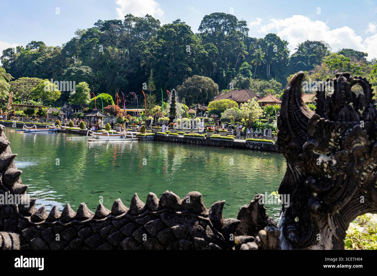 Bali, Indonésie - 6 août 2025 : Tirta Gangga est un ancien palais royal à l'est de Bali, en Indonésie. Banque D'Images