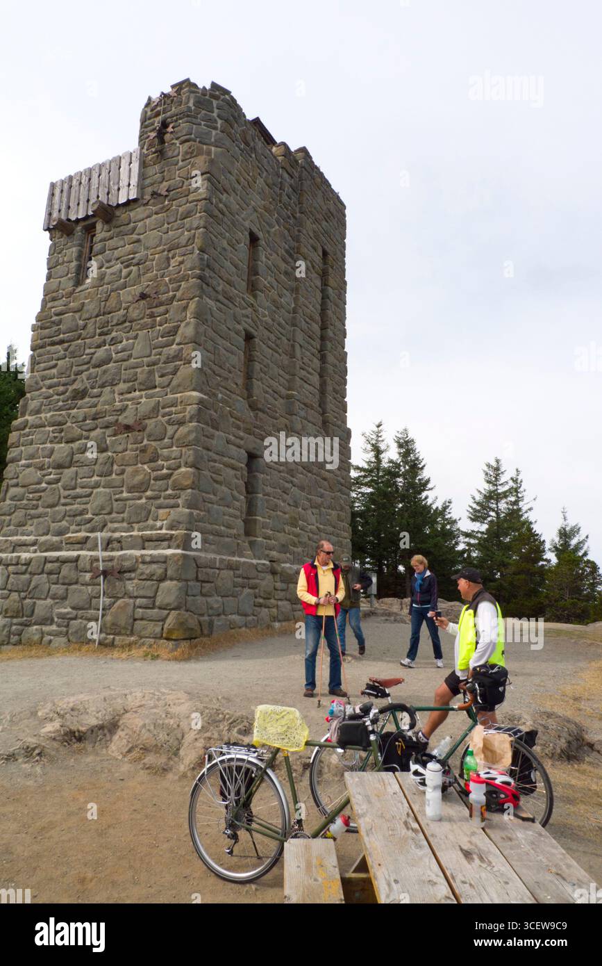 Tour d'observation des incendies sur le sommet du mont Constitution, Moran State Park, Orcas Island, San Juan County, Washington, USA Banque D'Images