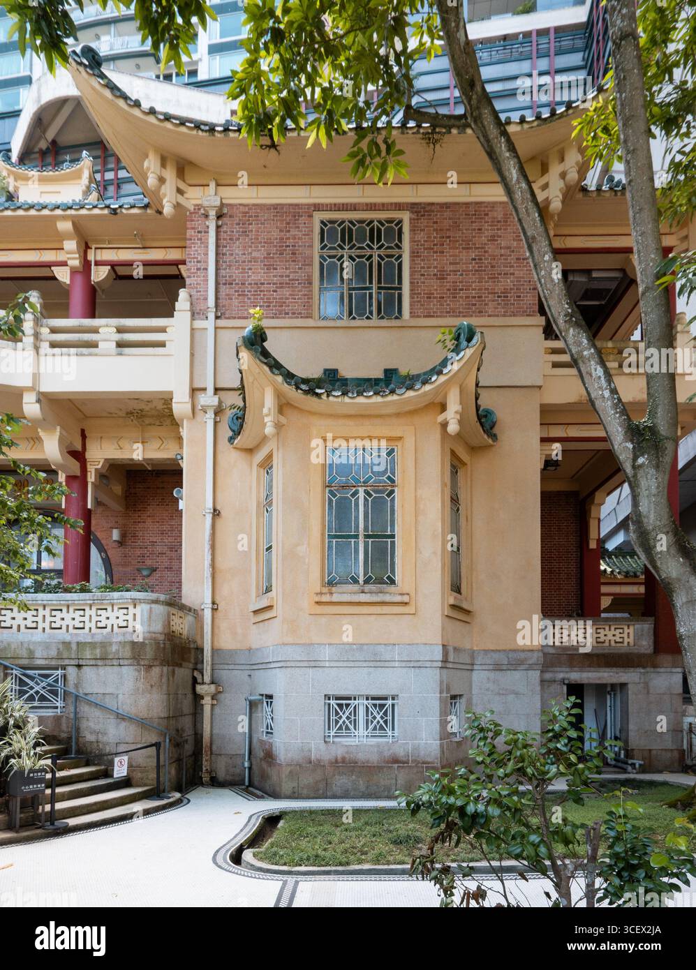 Haw par Mansion, Tiger Balm Garden ou Aw Boon Haw Garden, un manoir et des jardins situés à Tai Hang, Hong Kong, préservés avec des statues. Banque D'Images