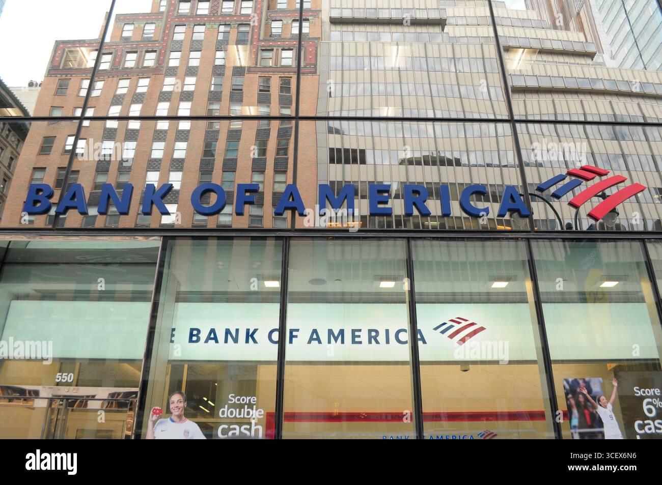 New York, États-Unis. 19 août 2025. Une Bank of America est vue à Manhattan, New York. Crédit : SOPA images Limited/Alamy Live News Banque D'Images
