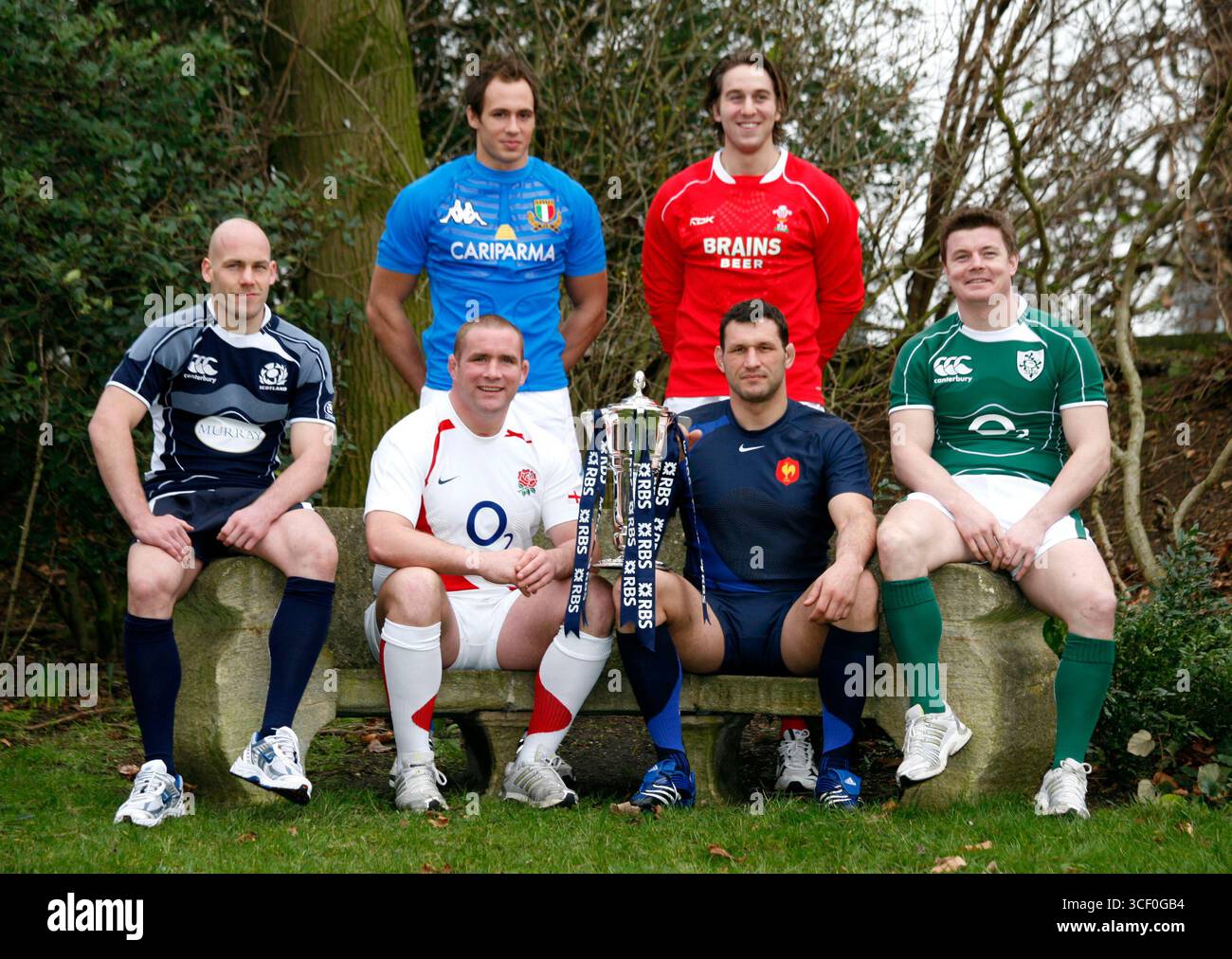 Phil Vickery, Simon Webster, Ryan Jones, Brian O'Driscoll, Sergio Parisse et Lionel Nallet lors d'un appel photo pour le tournoi de rugby des six Nations, Londres, le 23 janvier 2008 Banque D'Images