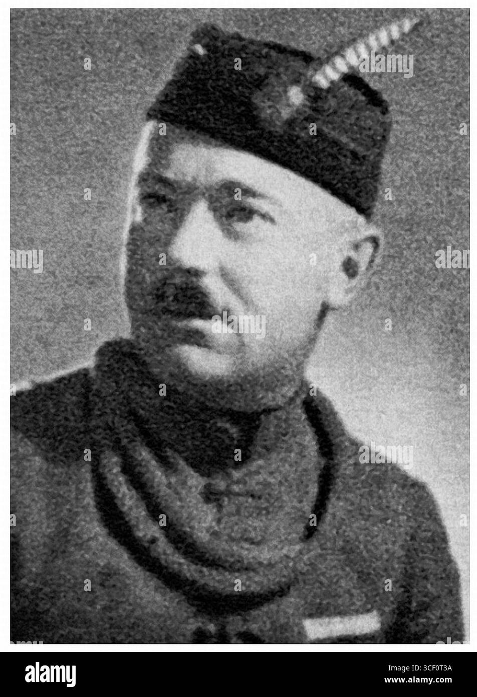 Photographie d'Emanuel Filípek, membre de la résistance Sokol pendant le Protectorat de Bohême et Moravie, en uniforme Sokol. Banque D'Images