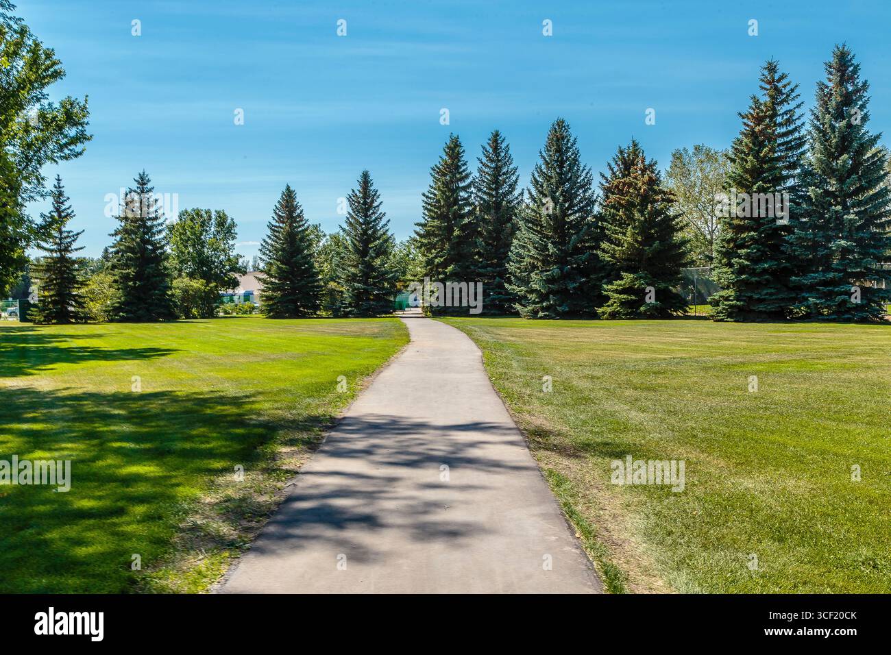 UMEA Vast Park est situé dans le quartier Lawson Heights Suburban Center de Saskatoon. Banque D'Images