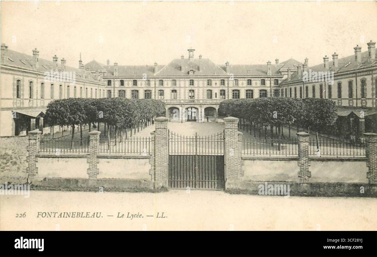 Vue du Collège Carnot à Fontainebleau, France, prise vers 1905. Banque D'Images