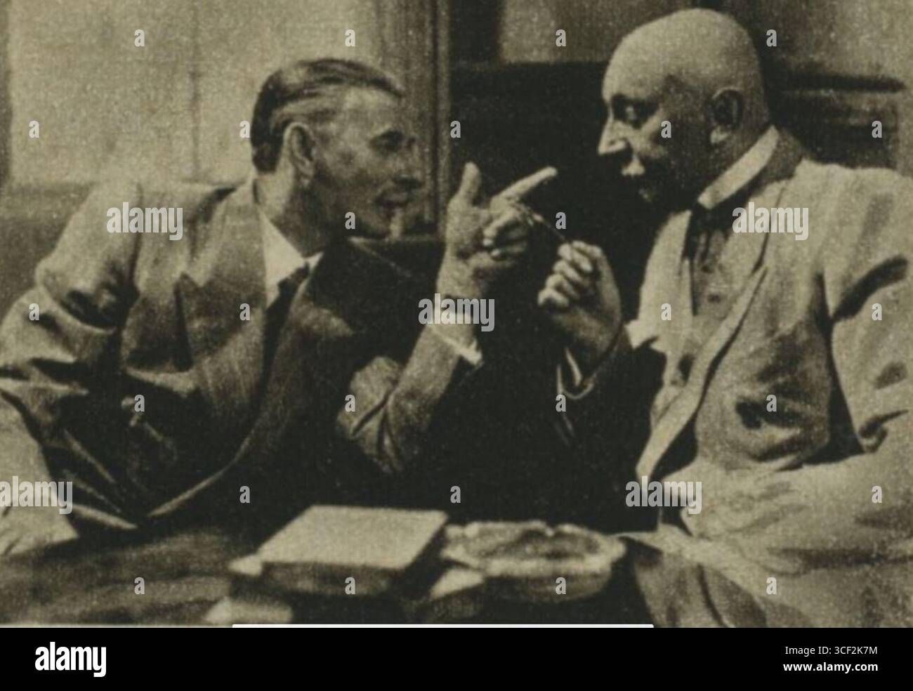 Les acteurs tchèques Vlasta Burian et enk légl sont apparus dans le film de 1940 *Baron Práil*. Le film était une comédie tchèque remarquable pendant la seconde Guerre mondiale. Banque D'Images