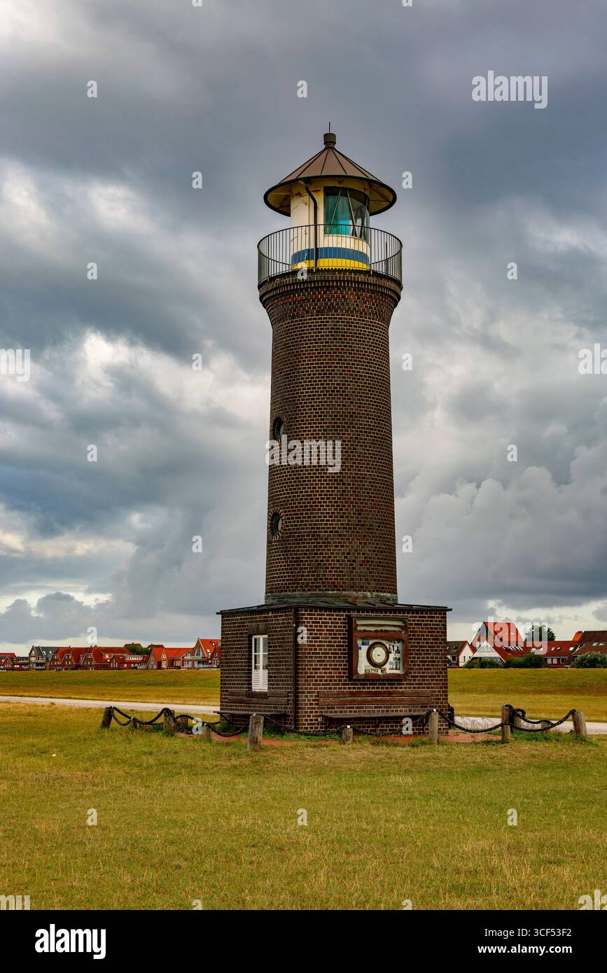Le Memmertfeuer, le phare de Juist, îles de Frise orientale, Allemagne. Banque D'Images