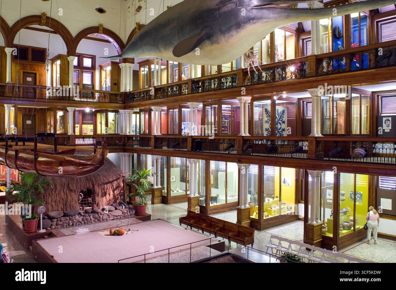 Construit de 1898 à 1903, l'hawaiien Hall a été le premier évêque officiel bâtiment du musée. Le premier ministre du musée des beaux-arts avec afficheur intégré les cas de priz Banque D'Images