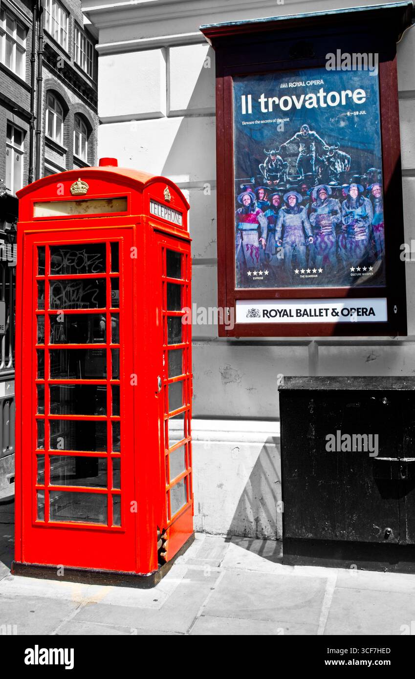 Cabine téléphonique, Covent Garden, Londres, Angleterre Banque D'Images