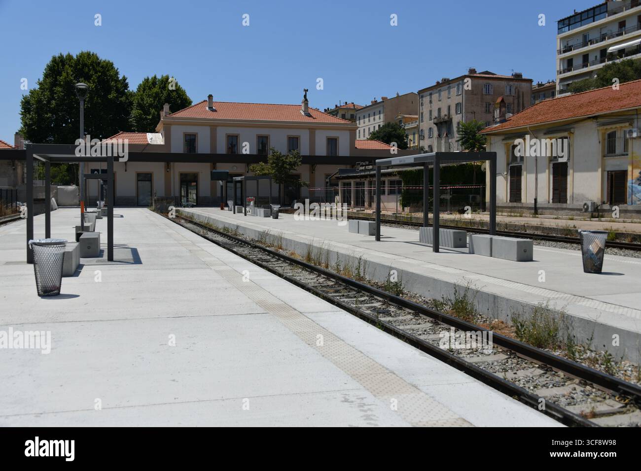 Gare ferroviaire à Ajaccio Corse France Banque D'Images