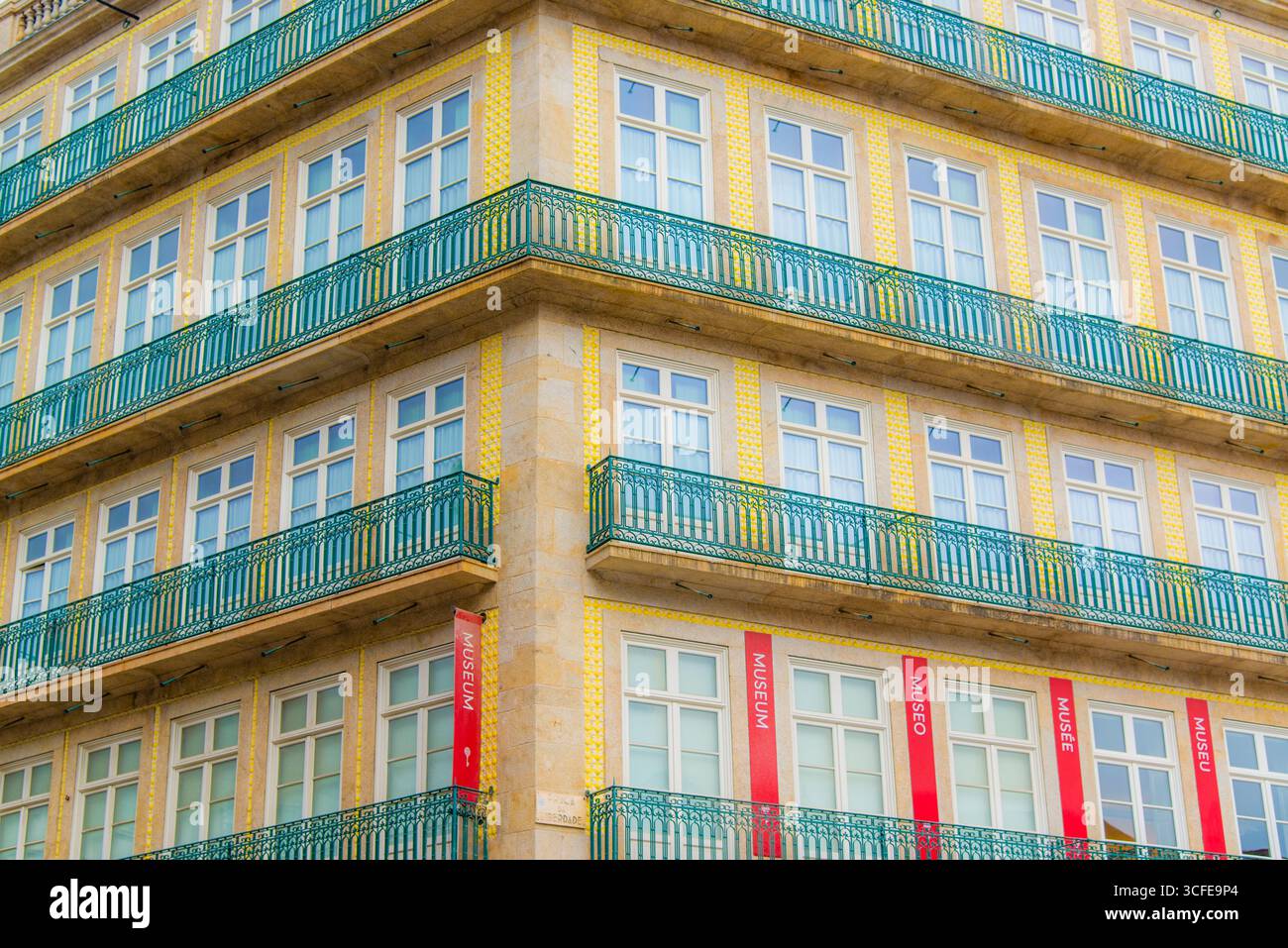 Porto, Portugal - 9 juillet 2025 : la vue sur la rue à Porto Portugal Banque D'Images