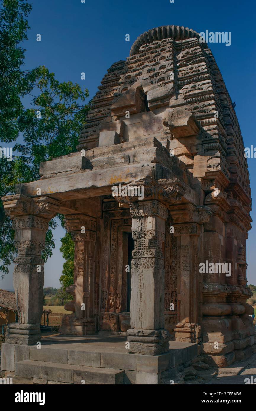 02 15 2010 Temple Shiva Khed-Roda Groupe de monuments comprend le huitième-neuvième siècle daté sept temples hindous.Khed Chandarni Himatnagar Sabarkantha Guja Banque D'Images