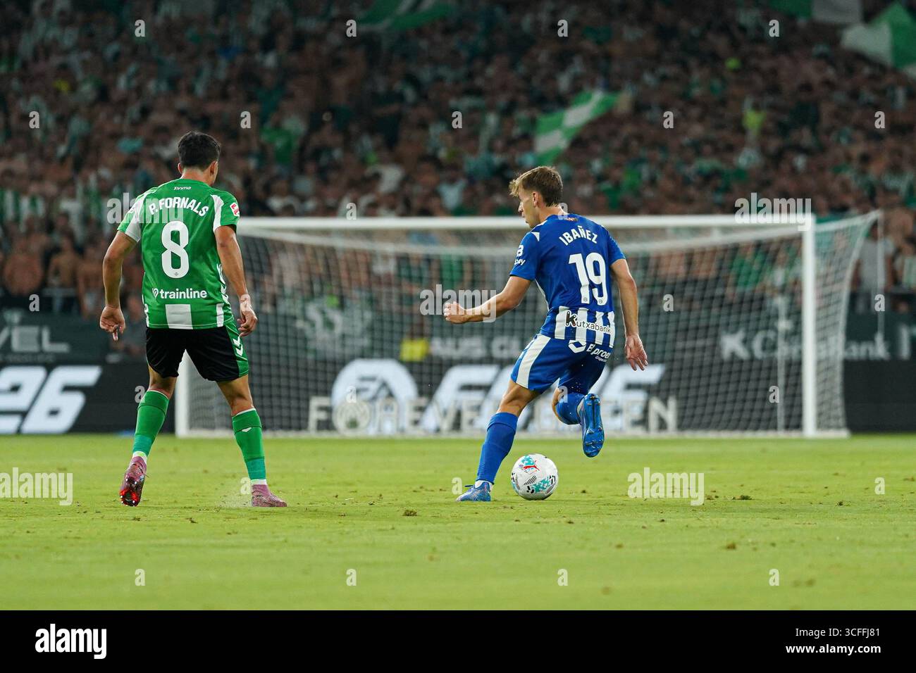 Séville, Espagne. 22 août 2025. Pablo Ibanez Lumbreras (Deportivo Alaves) lors du match de LaLiga entre Real Betis et Deportivo Alaves, au stade la Cartuja. Crédit : Fernando Vazquez / Alamy Live News Banque D'Images