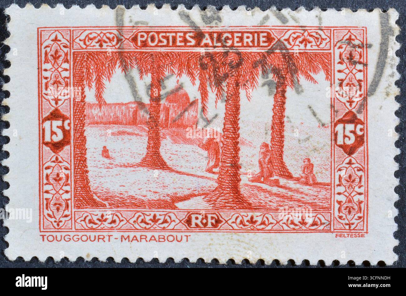 Algérie - vers 1936 : timbre-poste imprimé par l'Algérie, imprimé en oblitération, montrant Marabout, Touggourt, vers 1936. Banque D'Images