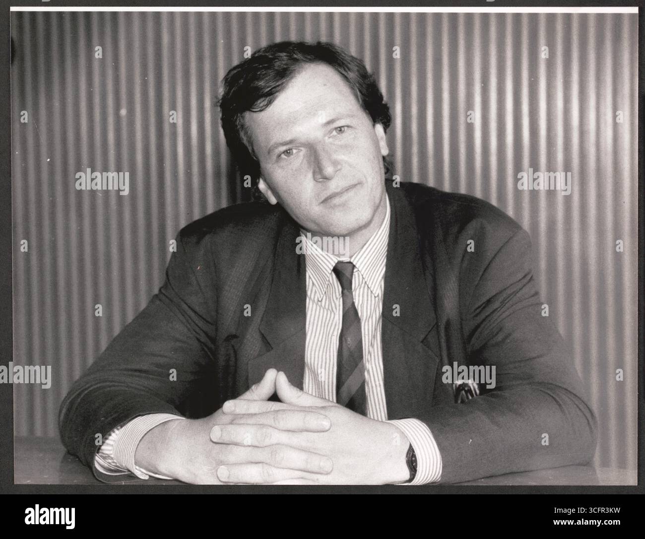 Portrait des diplomingenieurs und SPD-Politikers Christoph Blume (*01.06.1952 / +06.10.2013) - Blume War u.a. Baudezernent in Bielefeld (ab 1985) und Köln (1990 - 1996), fungierte ab 1996 als Stadtdirektor in Geschäftsführer und wurde 2001 einer der Düsseldorfer des Düsseldorf Flughafens und dort im Jahr 2006 Sprecher der Geschäftsführung. - Foto vom 23.05.1990 Banque D'Images