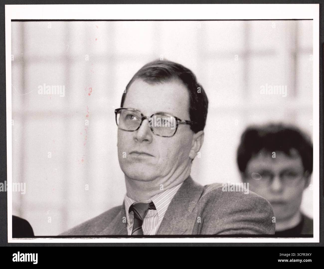 Portrait des diplomingenieurs und SPD-Politikers Christoph Blume (*01.06.1952 / +06.10.2013) - Blume War u.a. Baudezernent in Bielefeld (ab 1985) und Köln (1990 - 1996), fungierte ab 1996 als Stadtdirektor in Geschäftsführer und wurde 2001 einer der Düsseldorfer des Düsseldorf Flughafens und dort im Jahr 2006 Sprecher der Geschäftsführung. Banque D'Images