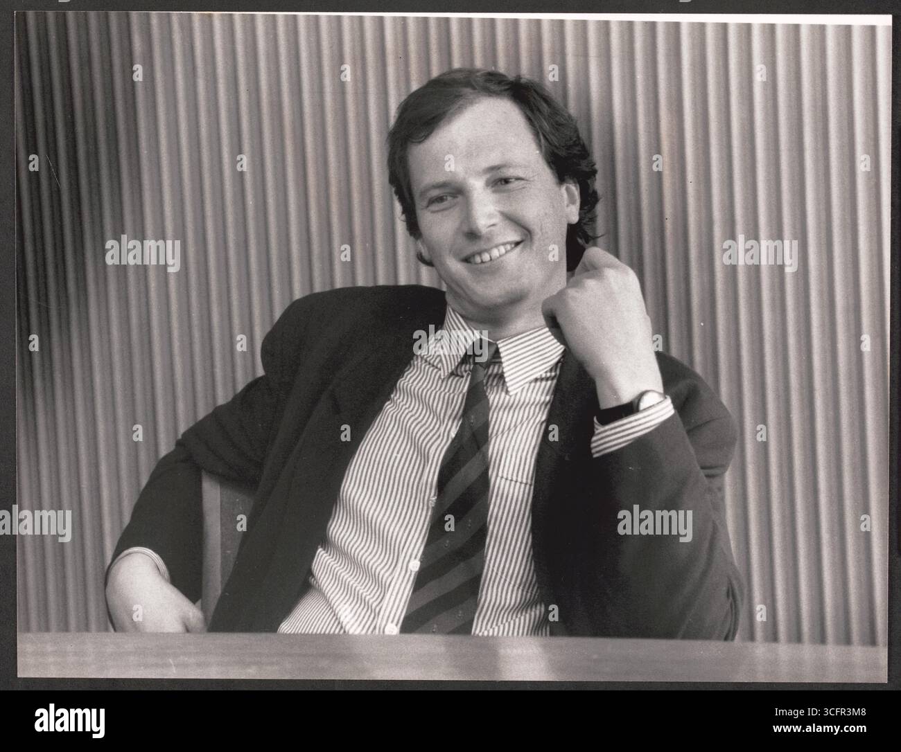 Portrait des diplomingenieurs und SPD-Politikers Christoph Blume (*01.06.1952 / +06.10.2013) - Blume War u.a. Baudezernent in Bielefeld (ab 1985) und Köln (1990 - 1996), fungierte ab 1996 als Stadtdirektor in Geschäftsführer und wurde 2001 einer der Düsseldorfer des Düsseldorf Flughafens und dort im Jahr 2006 Sprecher der Geschäftsführung. - Foto vom 23.05.1990 Banque D'Images